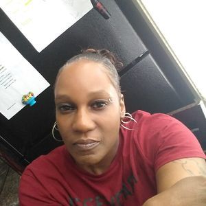 Meet your Posher, Sheila